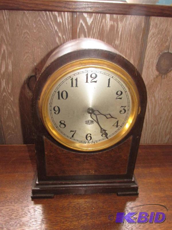 lot 61 image: SANGAMD Mantle Clock - Needs a little TLC