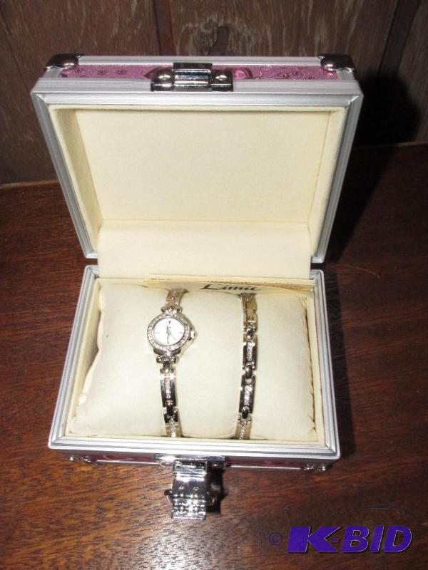 lot 63 image: Cute Pink Reusable Box with Watch and Matching Bracelet