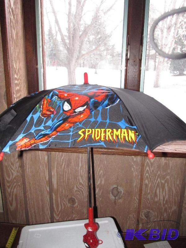 lot 71 image: Spiderman Umbrella - 22 Long