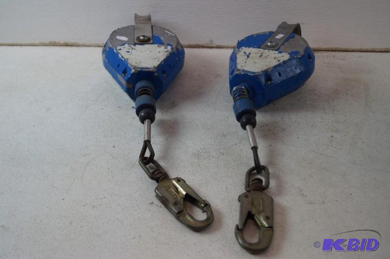 lot 8 image: cable lanyards