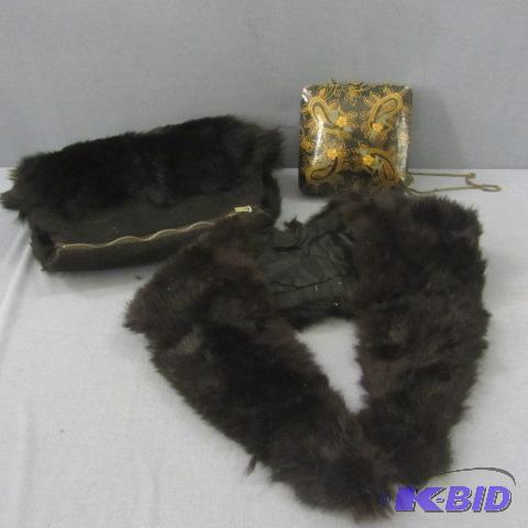 lot 151 image: Vintage Fur & Clutch