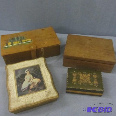 lot 153 image: Worlds Fair & Jewelry Boxes
