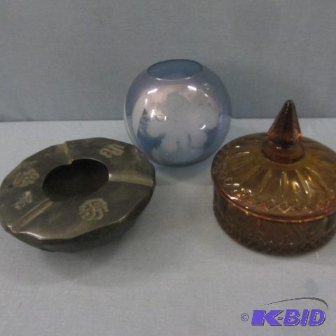 lot 170 image: Fancy Glass