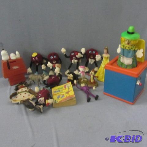lot 197 image: Cal. Raisins, Disney, Mattel
