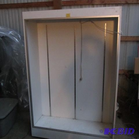 lot 2 image: Commercial Showcase