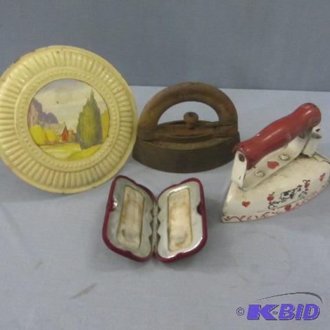 lot 229 image: Vintage Irons, Flu Cover