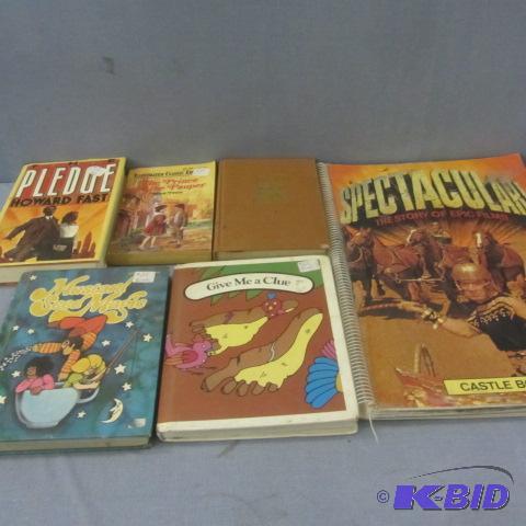 lot 271 image: Vintage, Contemporary Books
