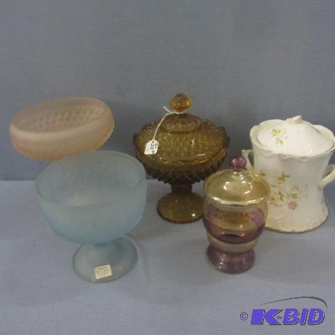 lot 60 image: Candy & Compotes