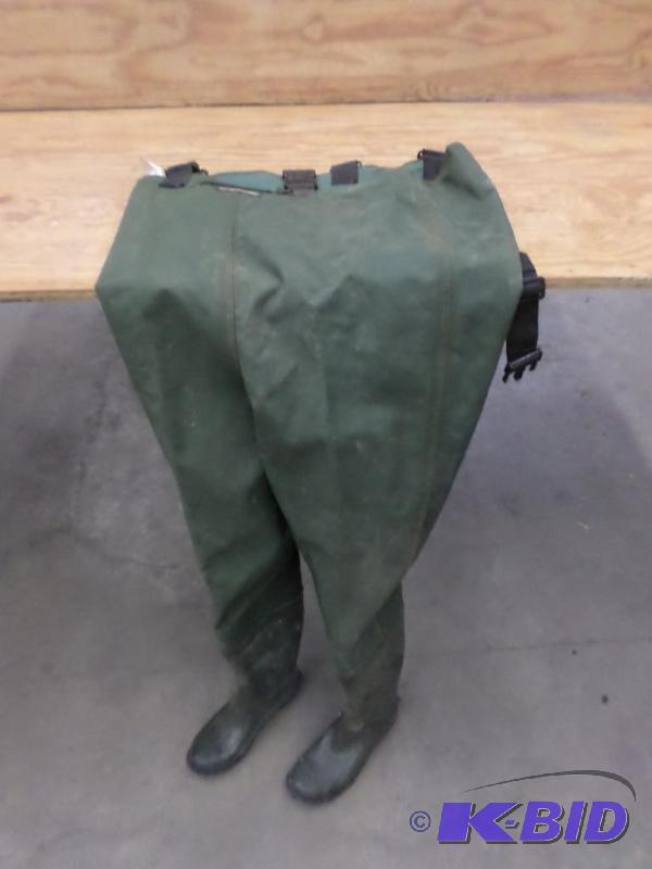lot 115 image: Pair Of Size 10 Guide Series Waders...