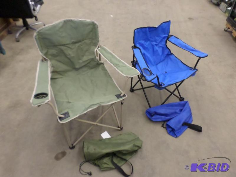 lot 117 image: (2) Folding Camp Chairs...