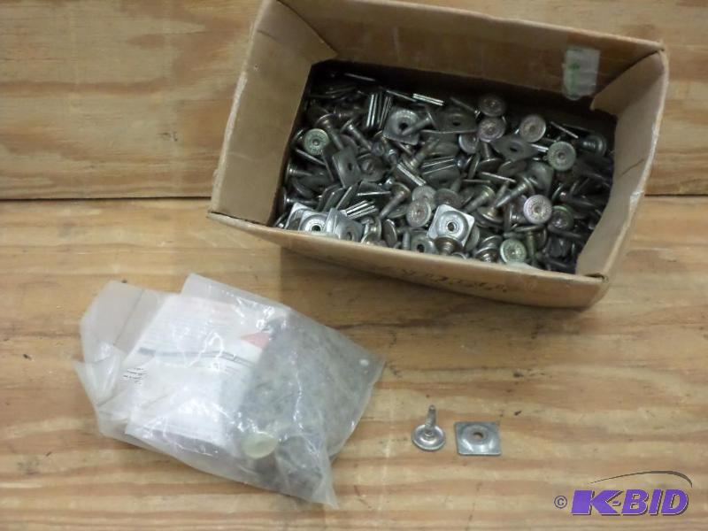 lot 125 image: Box Full Of Woodys Flat-Top Snowmobile Studs...