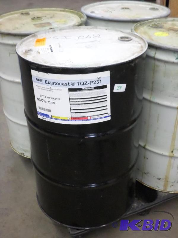 lot 39 image: 55-Gallon Sealed Lid Steel Barrel...