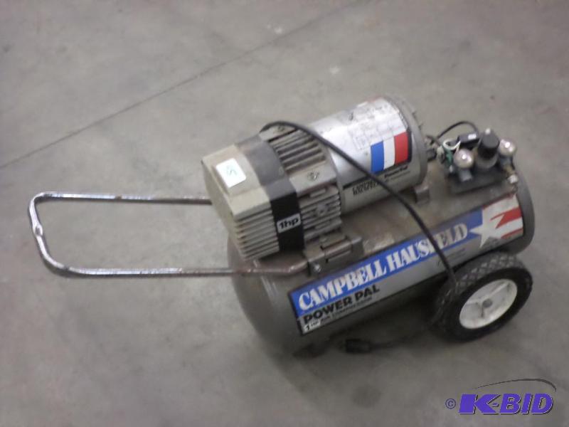 lot 45 image: Campbell Hausfled 1HP 100PSI 7.5-Gallon Air C...