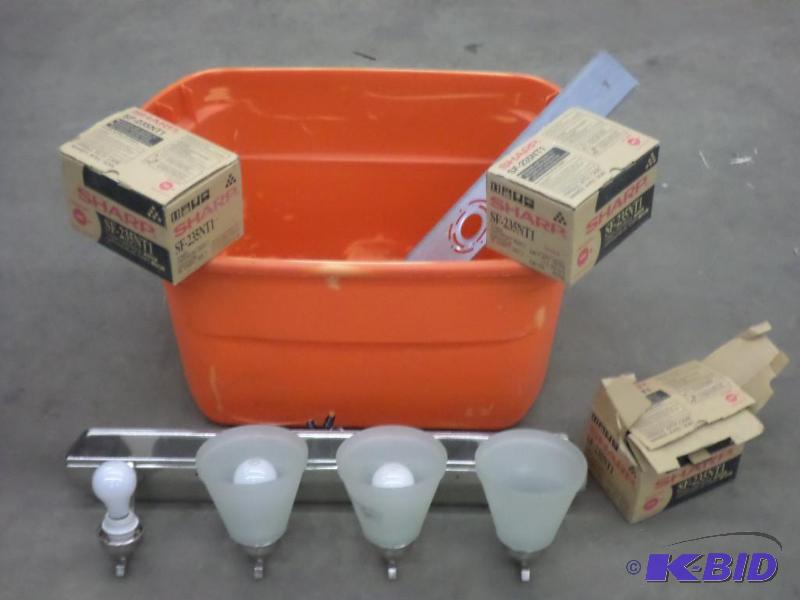 lot 77 image: Tote Of Misc Toner Cartridges & (1) 3-Lig...