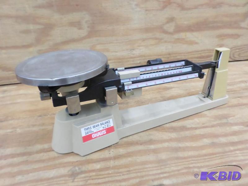 lot 86 image: Okaus Triple Beam Balance Scale...