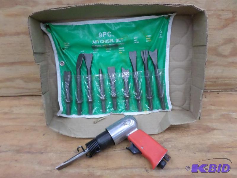lot 96 image: Husky Pneumatic Chisel Hammer With Bit Set...