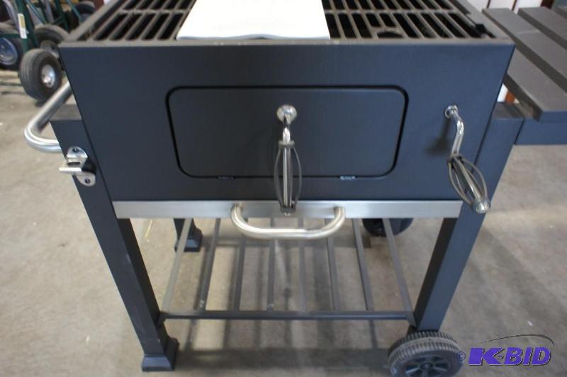 Kingsford 24 inch Charcoal Grill MSRP&... Grills 171 KBID