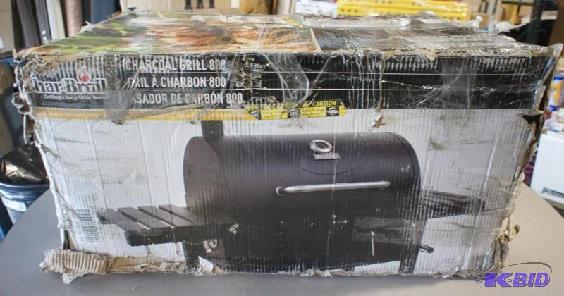 lot 3 image: Char-Broil Charcoal BBQ Grill - Assembly...