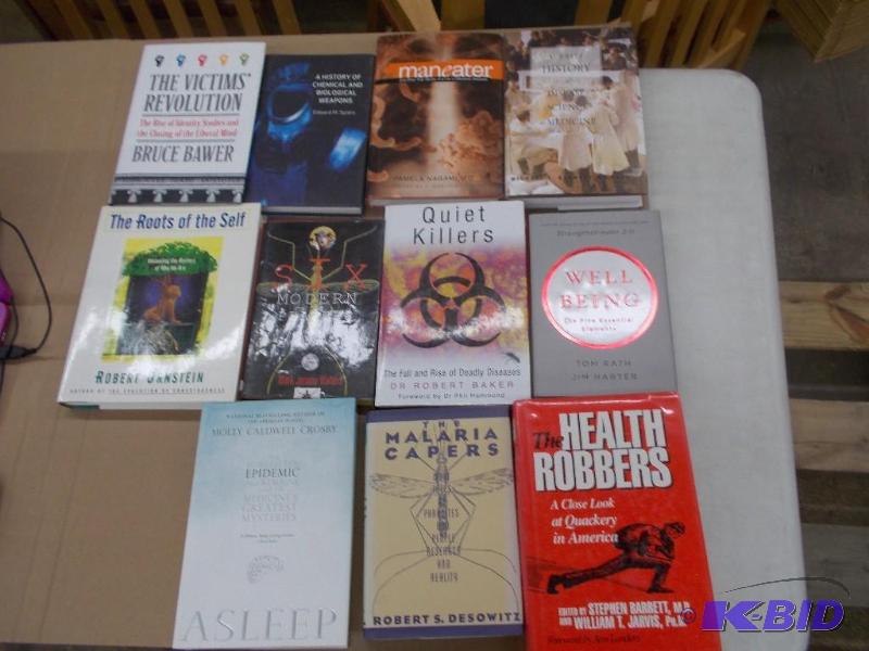 lot 2 image: Science Books