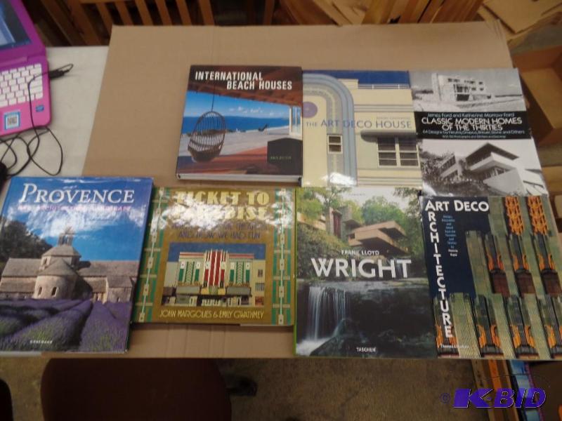 lot 37 image: Architecture Books