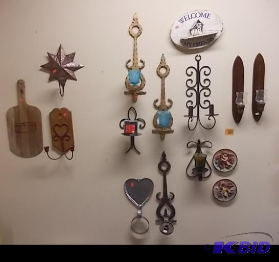 Large Variety Of Wall Decor...
