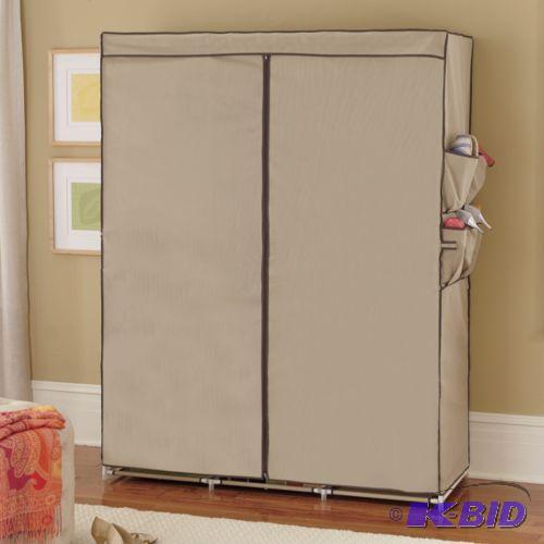 lot 45 image: Pull Back Curtain Organizer Exclusive - Retai...
