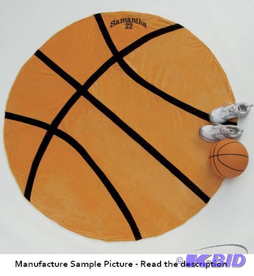 lot 86 image: Personalized Basketball Blanket -&nbspPerson...