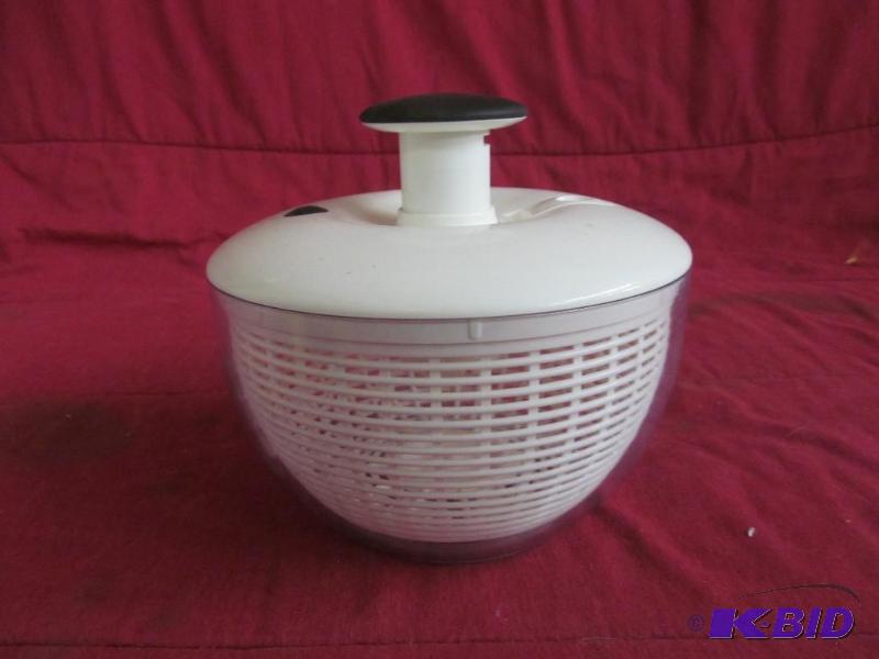 salad spinner