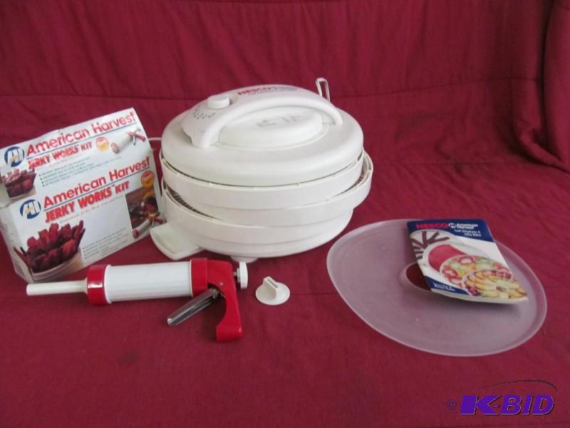 Dehydrator