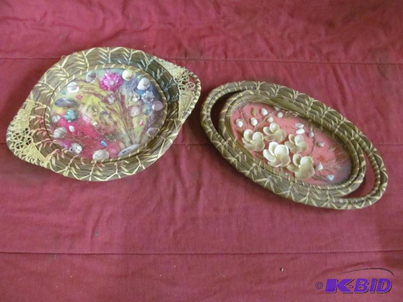 trays