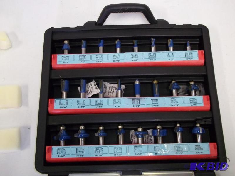 lot 22 image: New Router bit set with case...