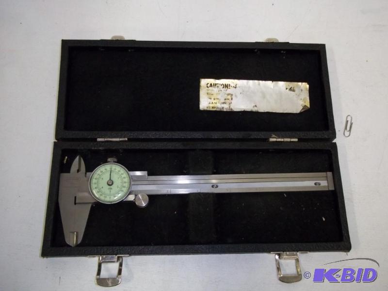 lot 32 image: Craftsman #9 Dial Vernier Caliper...
