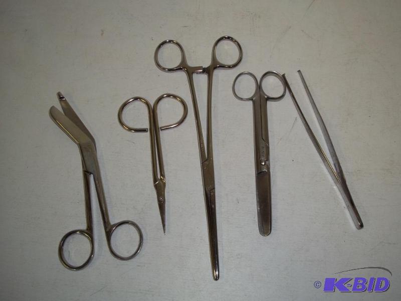 lot 60 image: Large forceps tweezers and scissors...
