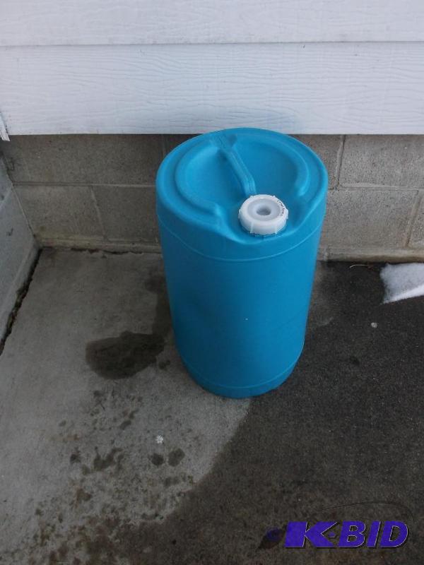 lot 137 image: 6 gallon food grade barrel....