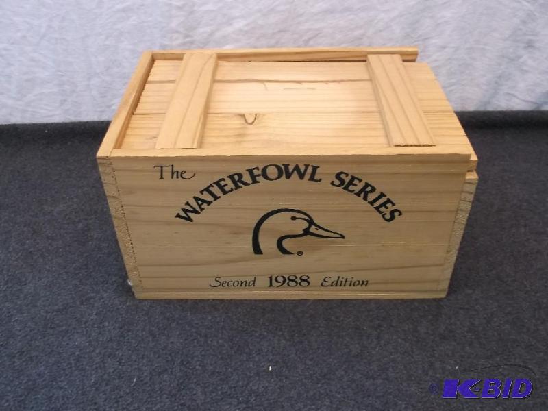 lot 94 image: Collectable wooden Waterfowl box with sliding...