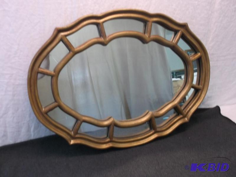 lot 96 image: Very nice wall mirror, measuring 30" L X...