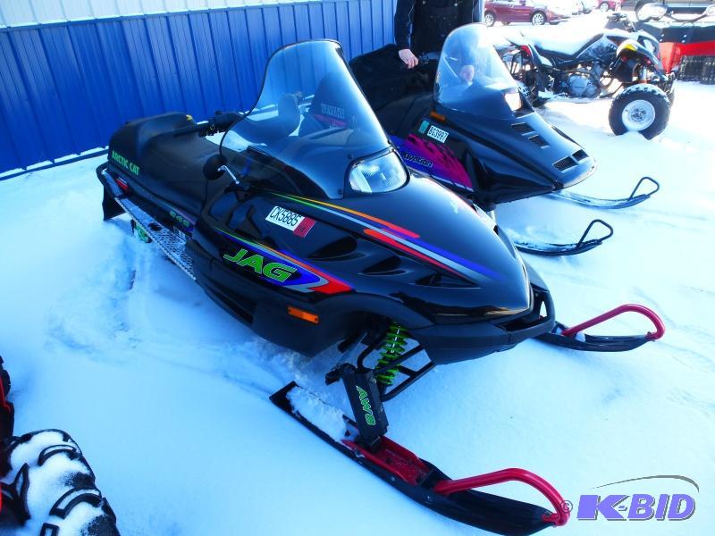 lot 6 image: 1999 Arctic Cat Jag 340 Deluxe Has 340 ...