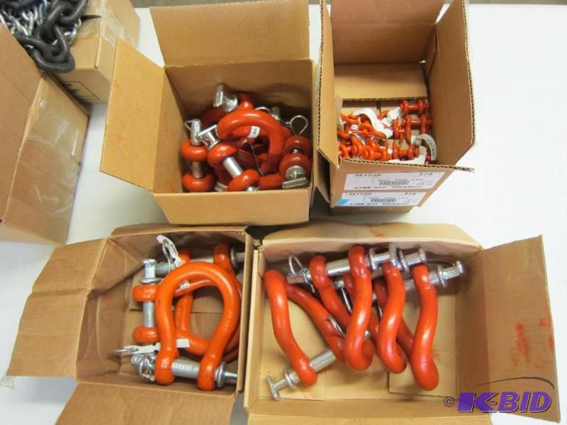 Assortment of CM Big Orange Clevis