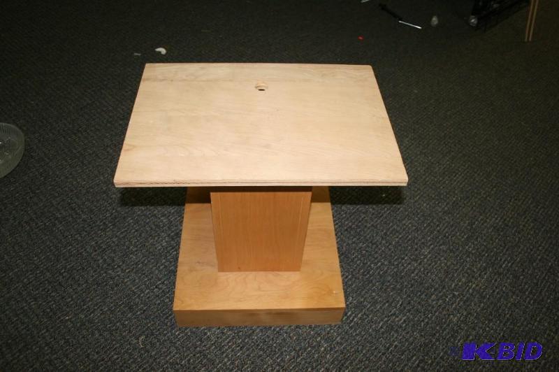 lot 132 image: Display Stand