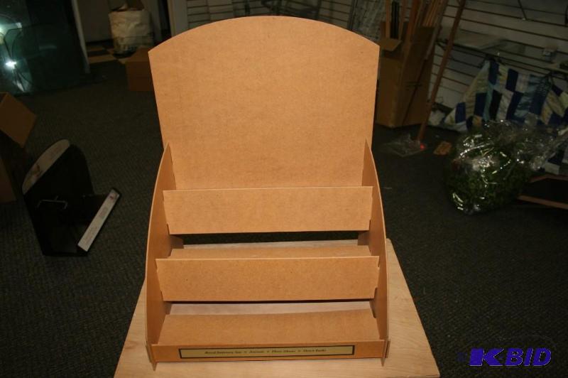 lot 141 image: Display Stand
