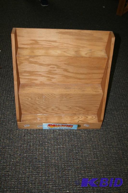 lot 160 image: Wood Display Shelf