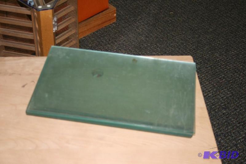 lot 186 image: Glass Display shelves