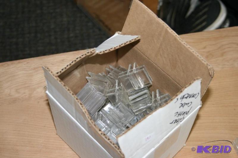 lot 190 image: Box of connectors- clear