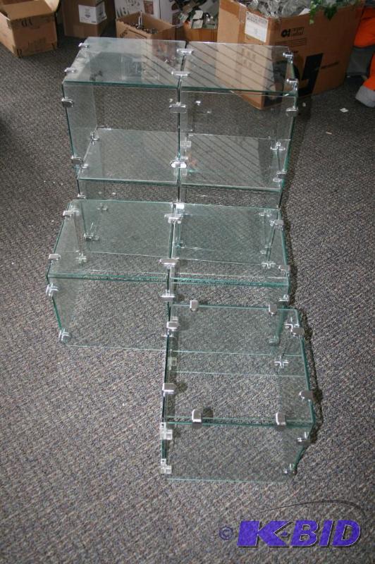 lot 193 image: Glass Display shelves- Lot of 7
