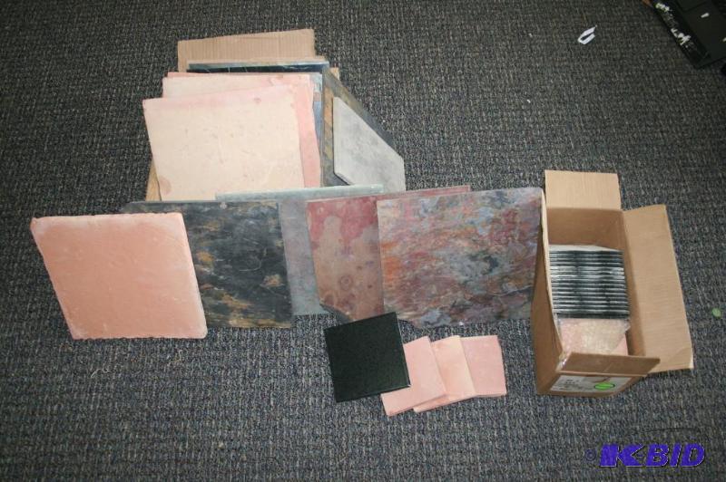 lot 194 image: Tiles- Large lot