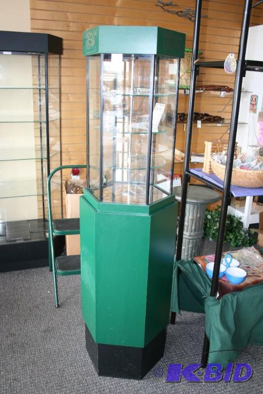 lot 2 image: Motorized display case