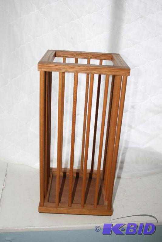 lot 24 image: display case