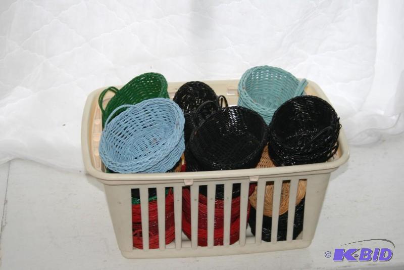 lot 79 image: Baskets- Large Lot