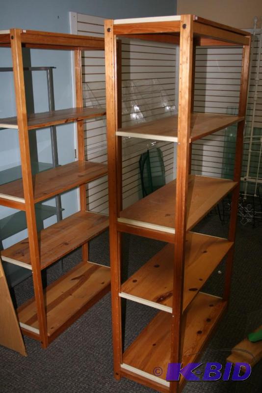 lot 98 image: display shelf