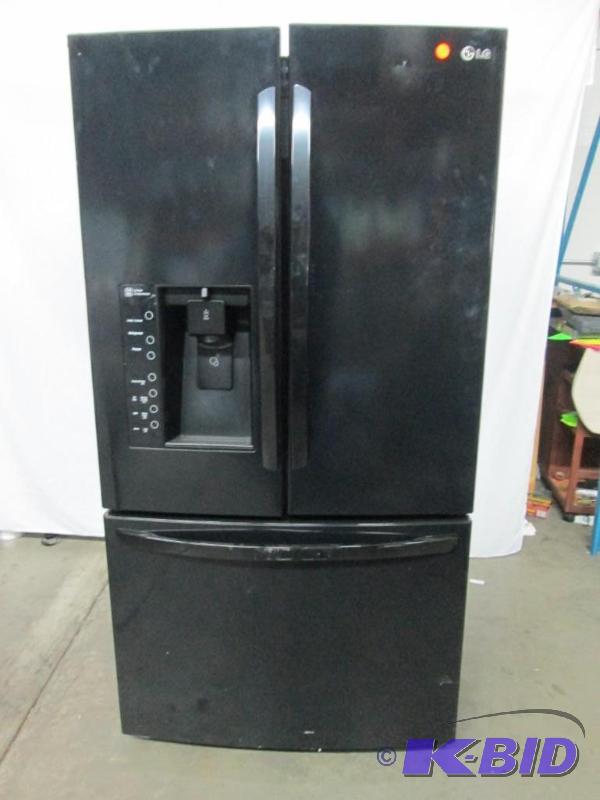 LG SUPER-CAPACITY 3 DOOR FRENCH DOOR REFRIGERATOR
